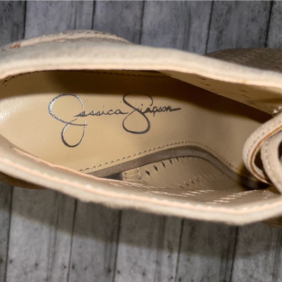 Jessica Simpson booties - Picture 3 of 5